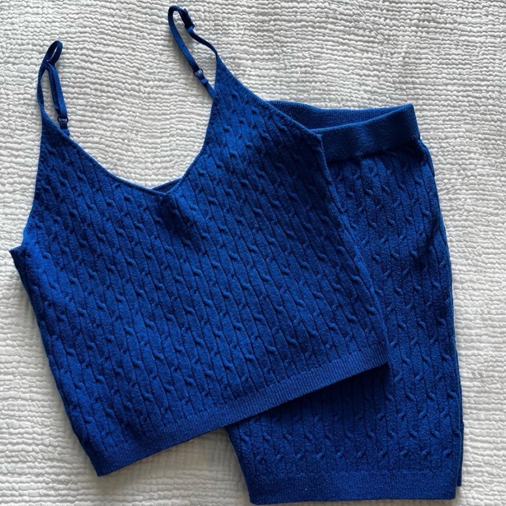 Daisy Royal Blue Knit Fabric
